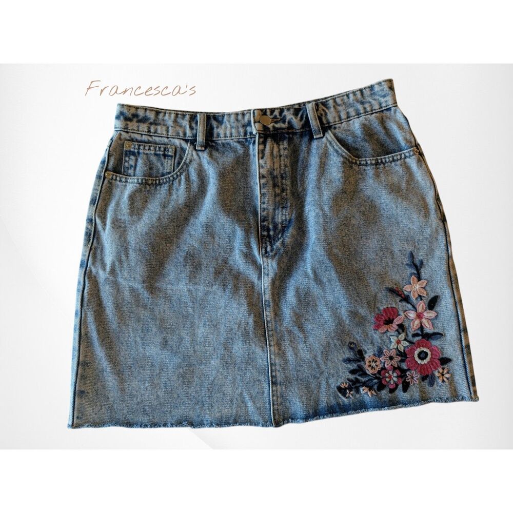 Francesca’s Audrey Parks Embroidered Floral Denim Mini Skirt Raw Hem
